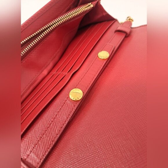 Prada Saffiano Leather Red Gold Detachable Crossbody Strap Wallet on Long Chain - Picture 6 of 16